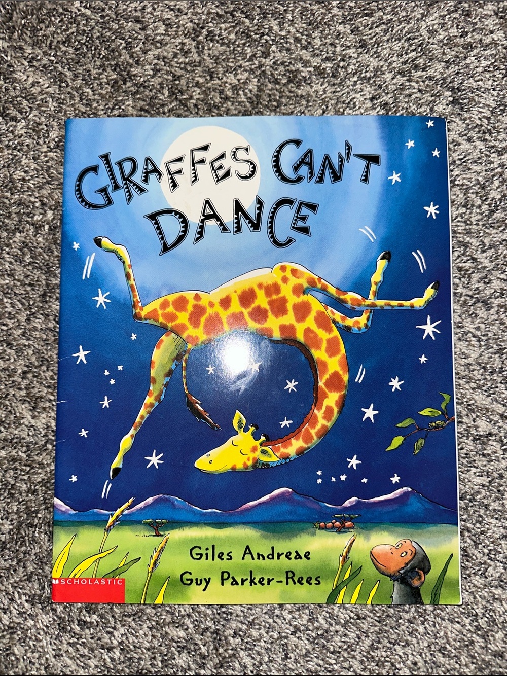 Scholastic Giraffes Can't Dance Book - Blue Yellow Green